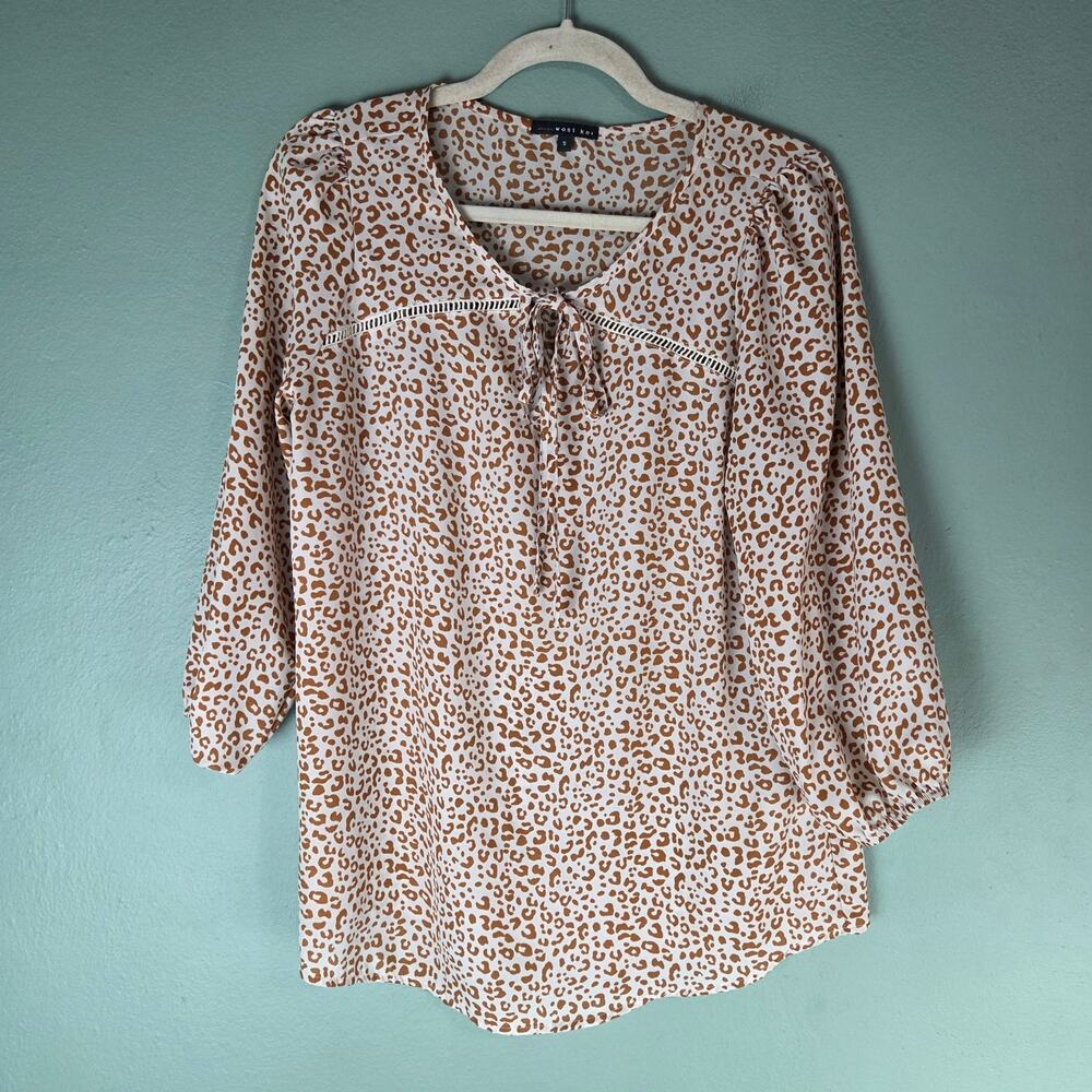 West Kei Womens White Tan Animal Print Blouse Top Size Small